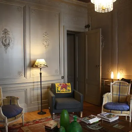 22 * Bordeaux