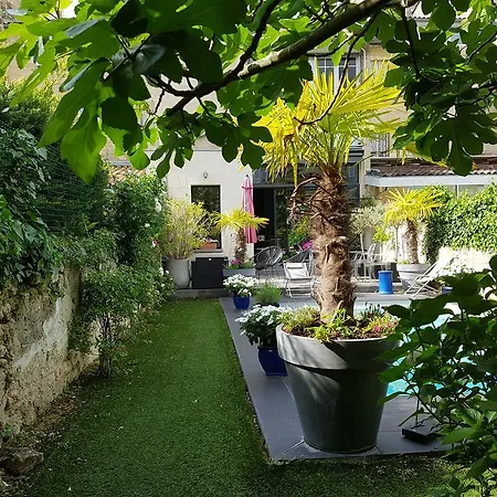 22 Apartment Bordeaux