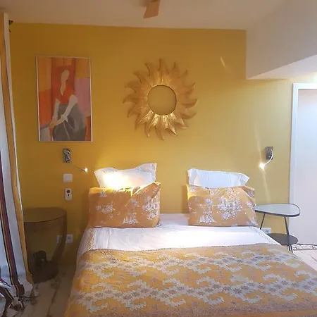 22 Apartment *