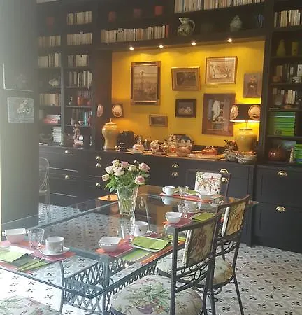 22 Apartment *